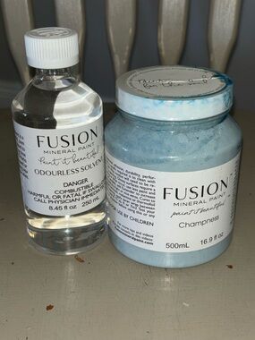 Champness Blue 500ml Jar factory sealed